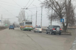Волгодонцев просят помочь найти автомобиль, сбивший водителя троллейбуса