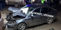 Водитель въехал на скорости в здание на проспекте Строителей - Bloknot-Volgodonsk.Ru