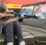 Ребенку вручили пулемет: выставки военной и ретро-техники прошли в Волгодонске в День Победы - Bloknot-Volgodonsk.Ru