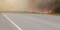 Огонь подошел к винзаводу: трасса Ростов - Волгодонск перекрыта из-за ядовитого дыма - Bloknot-Volgodonsk.Ru