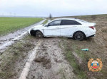 На трассе Волгодонск – Зимовники автомобиль слетел с дороги