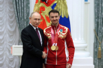 Путин лично поздравил российских паралимпийцев с триумфом на Играх в Италии