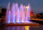 Светомузыкальный фонтан на площади ДК Курчатова закрывают на ремонт